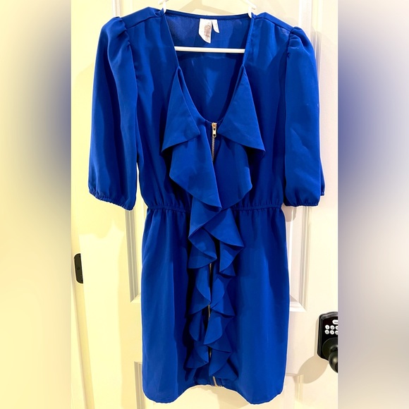 Dresses & Skirts - Blue Dress